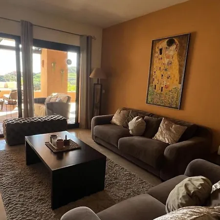 Coto 2 Bed 2 Bath